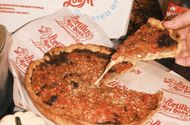 Italian Beef Deep Dish (Image via Instagram/@loumalnatis)